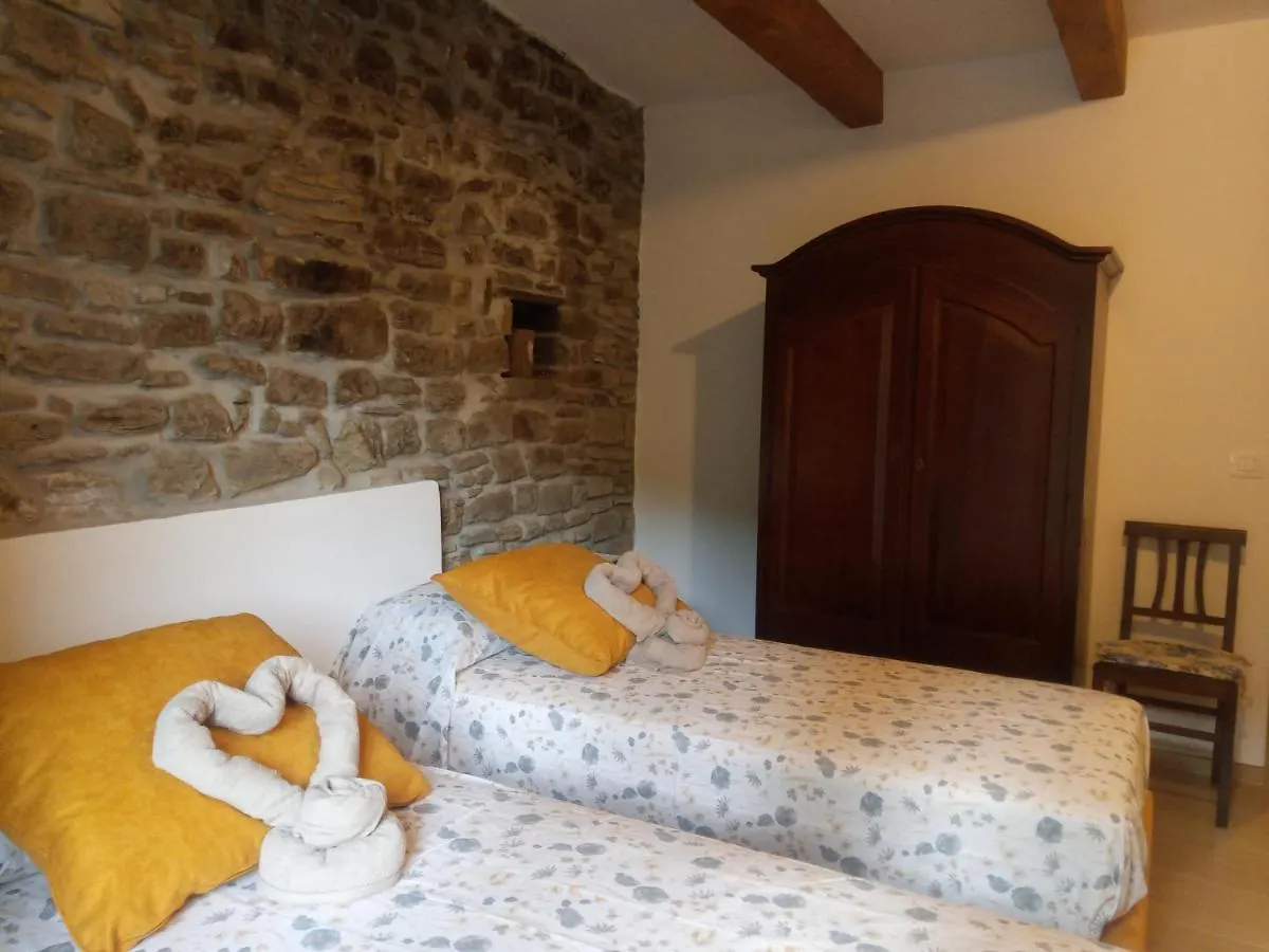 Apartment Agriturismo Il Regno Del Marrone Castel del Rio Italy